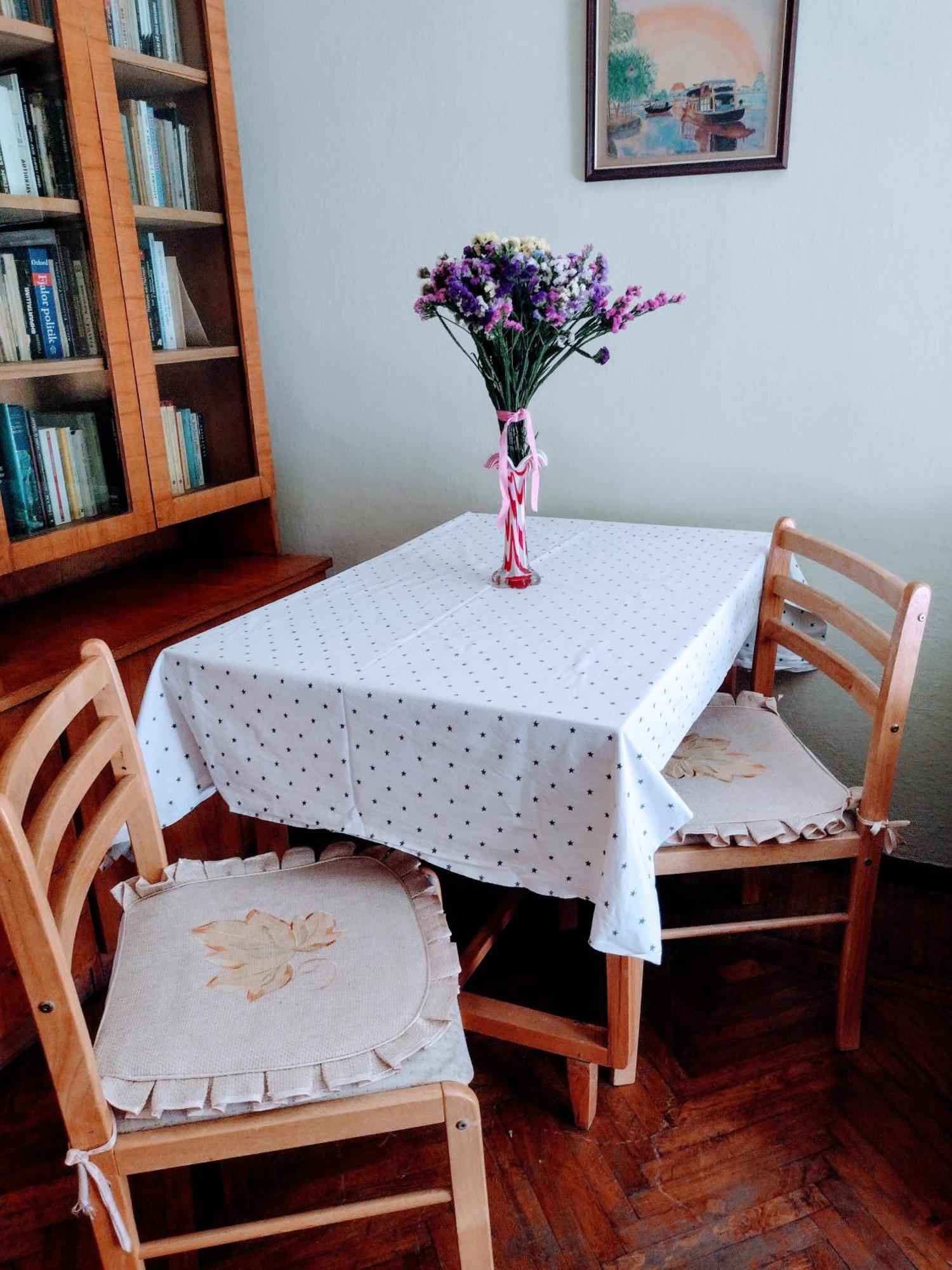 Era Echoes - Preserved Historical Apartment Тирана Екстериор снимка