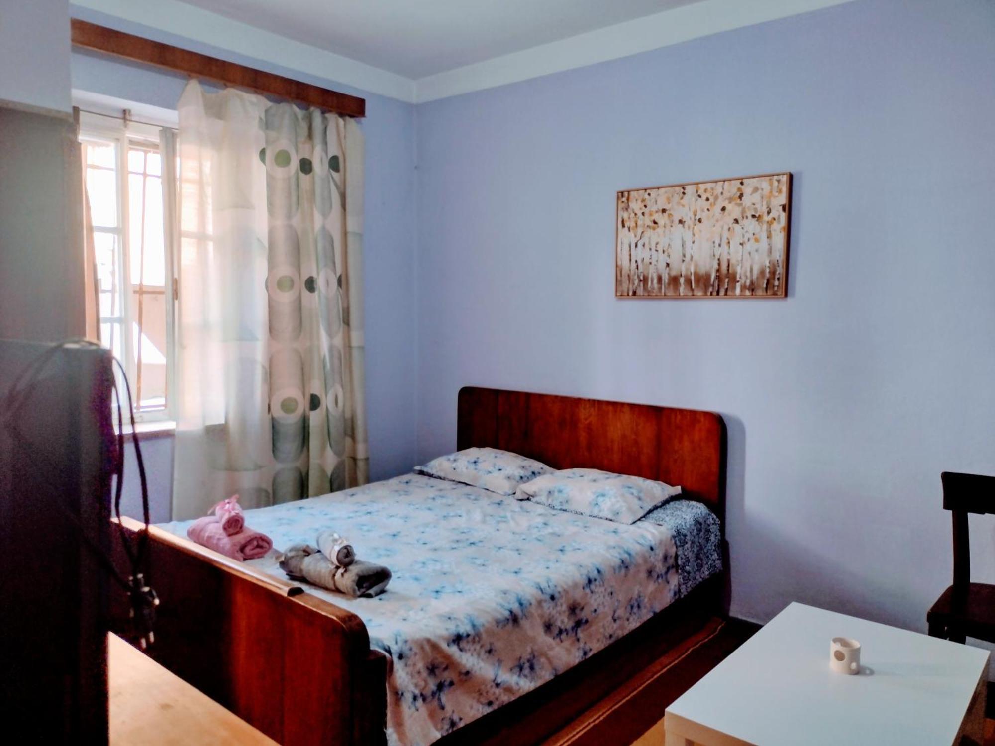 Era Echoes - Preserved Historical Apartment Тирана Екстериор снимка